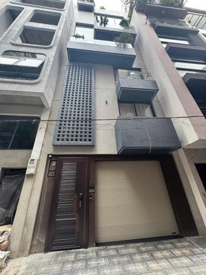 bán nhà phân lô tại láng hạ, 30 tỷ, 60m2, 6pn, 6wc, pháp lý đầy đủ, giá ưu đãi