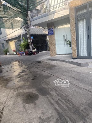 siêu phẩm góc 2 mặt hẻm 8m vườn lài p.phú thọ hòa q.tân phú đúc 3 tấm giá chỉ 5.5 tỷ
