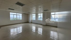 cho thuê văn phòng đường lê hồng phong 200k/m2 vị trí trung tâm, giá cực tốt