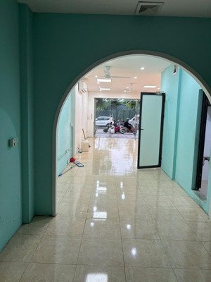 chỉ 22tr/ tháng thuê ngay liền kề trục chính khu c geleximco