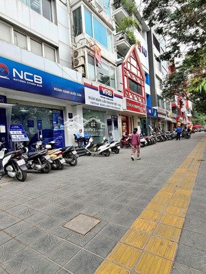 bán nhà lô góc mặt phố nguyễn khánh toàn, cầu giấy, hà nội