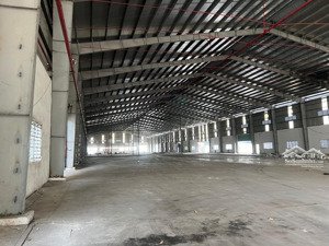 cho thuê xưởng dt 8.000m2 huyện củ chi