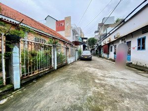 bán nhà đường nguyễn văn quá phường đông hưng thuận quận 12 gần chợ cầu dt 4x12m giá 5,4 tỷ