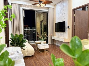 bán gấp 2 ngủ 2wc masteri tòa h3 giá cực tốt 5.35 tỷ có thương lượng tại vinhomes ocean park