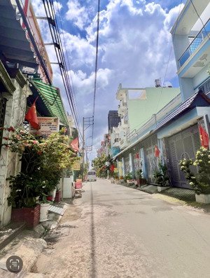 hẻm nhựa 8m hương lộ 2 - cạnh tân phú - 108m2 - ngang 6m - nở hậu - chỉ 7.4tỷ