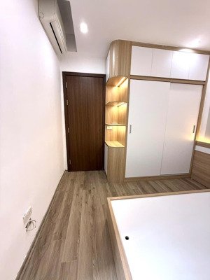 bán căn 2 phòng ngủ full nội thất lung linh tại hh linh đàm