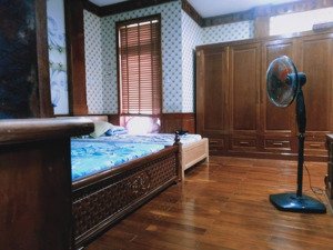 biệt thự quận 12 (180m2) bề thế, giá 13 tỷ