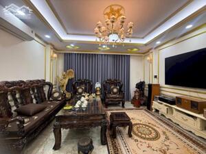 CHỈ 31 TỶ SỞ HỮU NHÀ VỪA Ở, VỪA KINH DOANH, GẦN PHỐ, GARA Ô TÔ PHỐ TRUNG KÍNH TO.