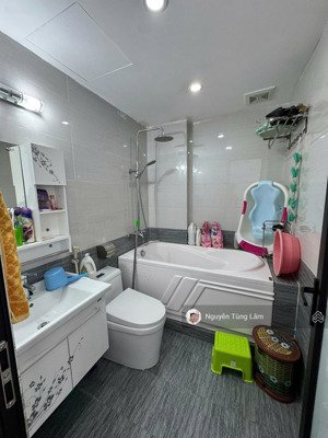 giá cực tốt: nhà phố tư đình sát cổ linh 50m2 5 tầng gara 2 ô tô chỉ 13.x tỷ