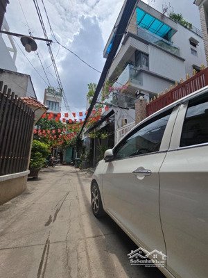 bán nhà hẻm xe hơi, 60m2, ngang hiếm 5m, 3 tầng, gần nguyễn thị thập, hơn 7 tỷ