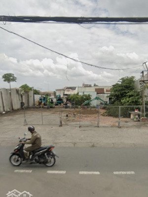 bán đất mt nguyễn thị định cách phà cát lái 800m - dt 756m2 ngang 25m có 200m2 thổ cư - giá 30ty tl