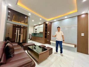 nhà mới 5 tầng thang máy, 300m đến ga văn quán, đầy đủ nội thất, gần chợ, trường học, ubnd phường