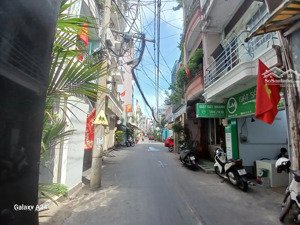 bán nhà lạc long quân 101m² 3 tầng - 20 tỷ - bán gấp trong tuần