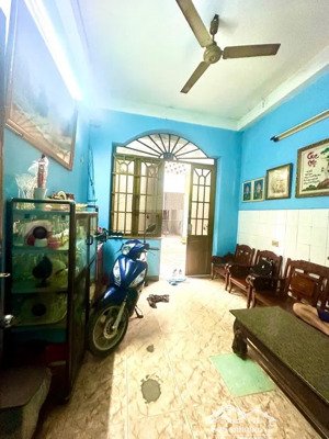 bán nhà hoàng hoa thám 78m² 3 tầng - 20 tỷ - bán gấp trong tháng