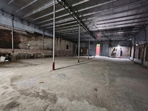 cho thuê nhà xưởng 1 tầng diện tích 350m2 mặt tiền 10m khu phố an dương tây hồ hà nội