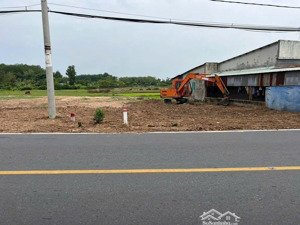 bán đất mặt tiền đườngtỉnh lộ 7, xã an nhơn tây, dt=5x30=150, thổ cư fhun, giá chỉ có 2,1 tỷ,