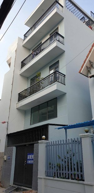 nhà chính chủ gủi cần bán gấp thuộc phường 14 gò vấp dt: 5 x 16m đúc 3,5 tấm giá: 11ty