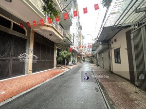 (giảm 1 tỷ) 16.5 tỷ, thái hà, 60m2, oto tránh, thông kd vp/cty, mt 4.5m, 4t, gần phố, ngõ thẳng