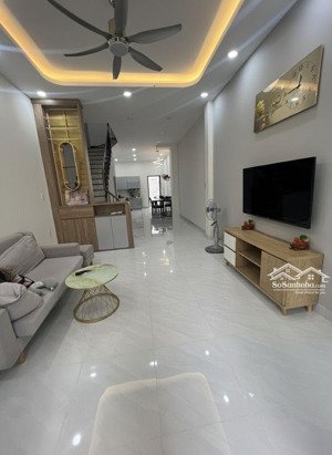 hơn 3 tỷ sở hữu nhà phố nhà bè 2 tầng đẹp lung linh shr, cách quận 7 chỉ cầu phú xuân vài bước