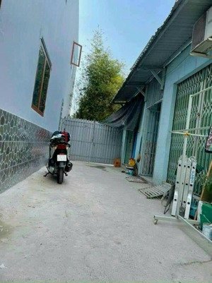 nhà hiệp thành 13, q12, 4.5x13m có lửng + 3 phòng trọ hẻm 3.5m sạch đẹp chỉ 3 tỷ 350 tl