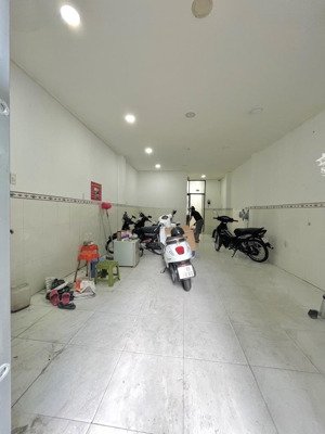 hẻm xe hơi quận 10 ko ngập nước - 5 tầng btct (4.5x12m), 12 phòng cho thuê 30triệu/tháng