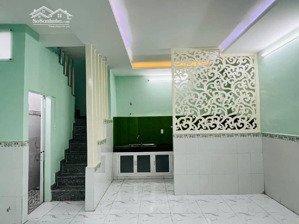 mt chợ q7_nhà mới 2 tầng đang cho thuê 12tr_chỉ 5tỷ năm