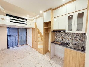 cần bán gấp toà nhà dòng tiền 1,3 tỷ/ năm tại hồ ba mẫu