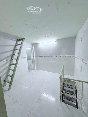 siêu phẩm giá mềm nhà đẹp trung tâm quận tân phú chỉ 2.75 tỷ