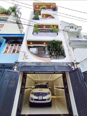 nhà mới 5 tầng + thang máy hẻm xe tải nguyễn văn khối gò vấp 80 m chỉ 13,5 tỷ