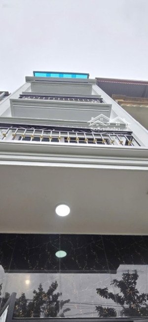 + mới kinh coong - 5 tầng - thang máy về ở ngay đón tết