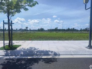 bán gấp lô đất 112m2 ngay ubnd xã thủ thừa