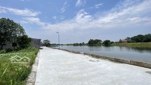 bìa làng view hồ thoáng mát-đất 2 mặt đường- oto vào đất- cách kcn nội bài 1km