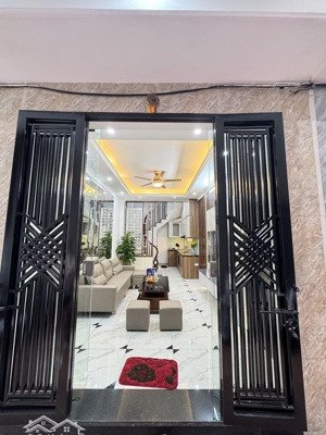 6 tỷ 5 tầng mới xây đối diện gamuda