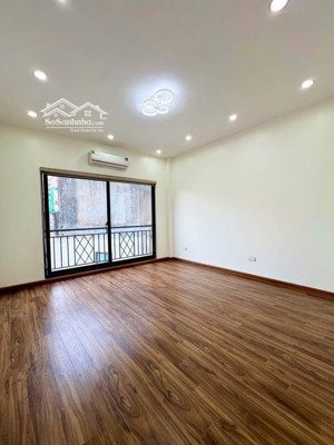 bán nhà văn cao - ba đình 35 m xây 5 tấng đủ công năng