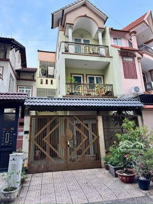 bán nhà hẻm 10m bình lợi, dt: 6x20m. (120m2) trệt 2 lầu st. 4pn, 5wc. gần sông sg