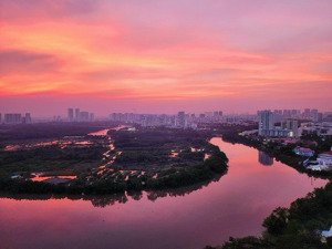 cần tiền bán gấp căn hộ riviera point, 99m, giá 7.1 tỷ sổ hồng, lh. 