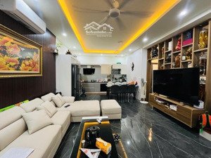 bán nhà thái hà- 1 nhà ra mặt phố, lô góc, ô tô đỗ cửa, kinh doanh, nở hậu dt 70m2 nhỉnh 19 tỷ