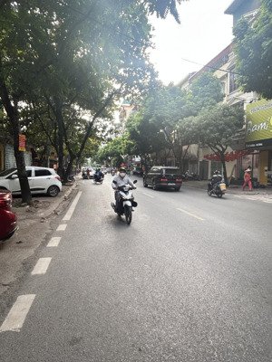 bán nhà 3 tầng phố lê lợi, hà đông - ô tô qua cửa, giá 9 tỷ