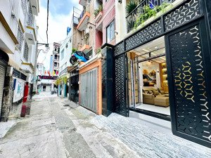 bán nhà 4 tầng ở ngay, hẻm thông, gần nhà thờ ba chuông, bv phú nhuận, 76m2, sổ hồng riêng.