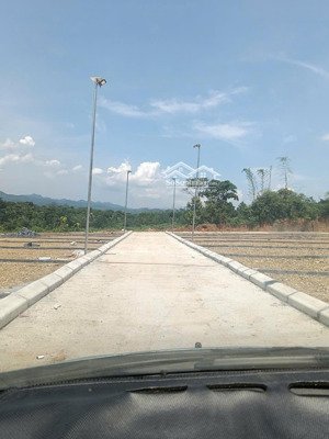 bán 2 lô đất thanh hoá liền kề hơn 200m2 sẵn thổ cư ký chuyển nhượng ngay chỉ nhỉnh 2 triệu/m2