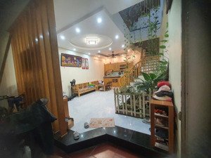 bán nhà đẹp chuẩn gu hiện đại full nội thất cao cấp ngõ nông, giá chỉ 6.25 tỷ tại hoài đức