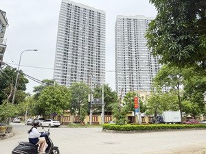 siêu phẩm vĩnh ngọc - 100m mặt tiền 7.5m - ô tô vỉa hè - kinh doanh đỉnh - hiếm người bán