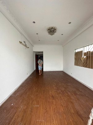 nhà mt huỳnh văn bánh 9 hộ căn 2 pn cho làm chcc