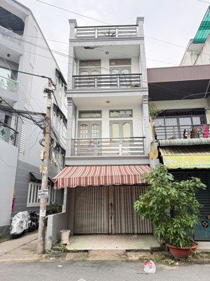 căn góc mt đoàn giỏi, sơn kỳ, tân phú, hồ chí minh, 7,9 tỷ, 4x15m 3 tầng đối diện aeon tân phú