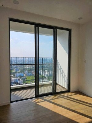 booking sớm nhận chiết khấu 4%.mt eastmark ch chỉ 3 .1 tỷ. block đẹp nhất dự án. pkd cđt 