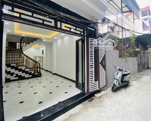 bán nhà gần chợ hà đông - 7 tỷ- 5m ra ô tô tránh - mặt tiền rộng - 4 ngủ đủ công năng- nhà đẹp
