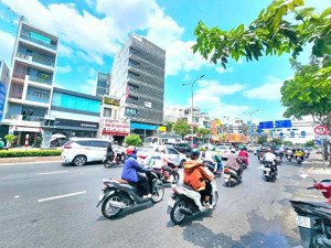 bán nhà mặt tiền tân sơn nhì - phường tân sơn nhì - trung tâm tân phú, ngang 8m, công nhận 197m2