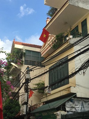 bán 3 căn nhà lạc long quân- phường xuân la, đường ô tô tránh.