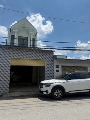 bán nhà mặt phố xuân thới thượng 4, 4,65 tỷ, 123m2, view đẹp, uy tín