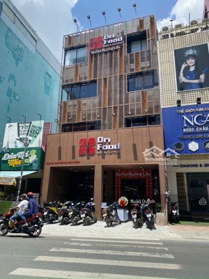 bán nhà mt nguyễn gia trí q. bình thạnh - (8.5m x 21m - 172m2) - hđt 165 triệu/ tháng - giá 72 tỷ